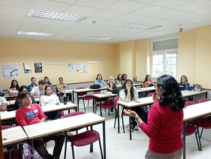 Escuela de Voluntariado de la UCAV.