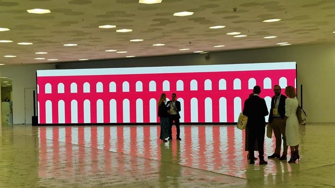 El Acueducto De Segovia Como Una De Las Imágenes De La II Convención De Turespaña.