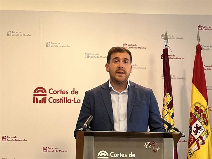 Javier Flores, de UGT, en rueda de prensa