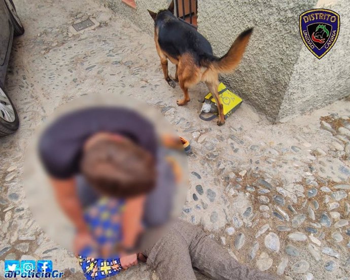 Operación de la unidad canina de Policía Local contra un hombre sorprendido con droga