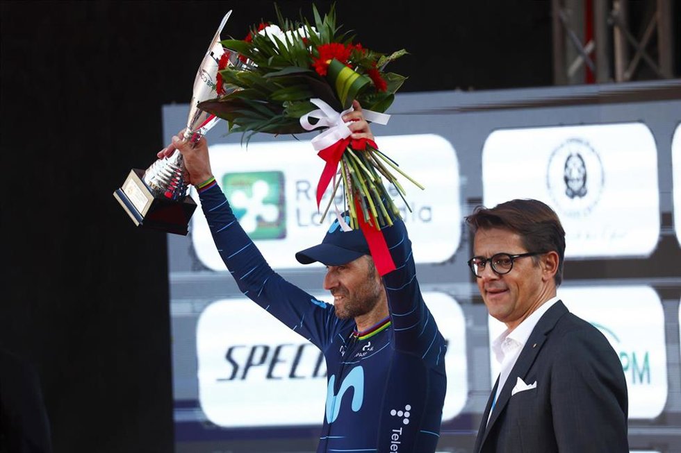 Alejandro Valverde (Movistar Team), tercer clasificado en el Tre Valli Varesine 2022, su penúltima carrera como profesional