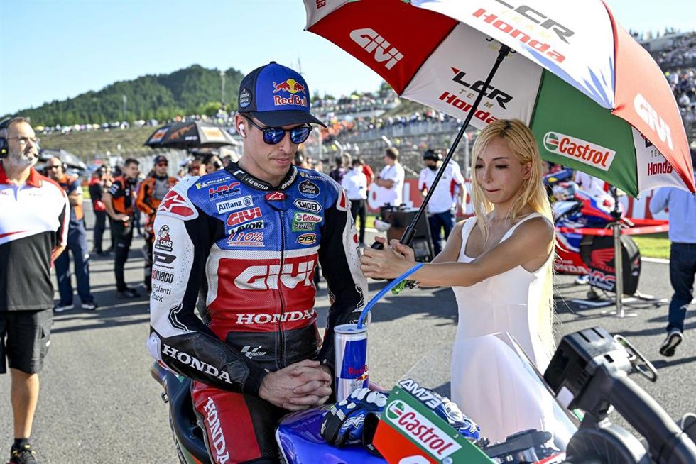 El piloto español Alex Márquez antes del Gran Premio de Japón de 2022