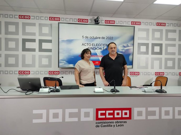 Shelia Mateos y Agustín Martín antes de la rueda de prensa.