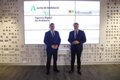 La Junta y Microsoft firman un acuerdo para fomentar la digitalización y el empleo en Andalucía