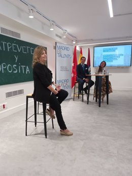 La delegada de Hacienda y Personal en el Ayuntamiento de Madrid, Engracia Hidalgo, presenta '¿Te vienes?', una campaña que persigue atraer talento joven para trabajar en el consistotio de la capital