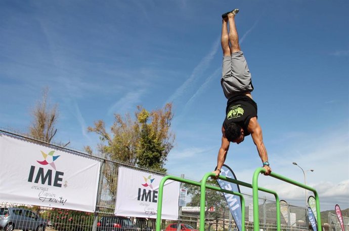 Archivo - El parque de calistenia de Son Moix, Deportista, Palma, Workout,  