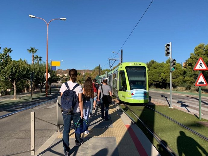 Archivo - Servicio de tranvía de Murcia