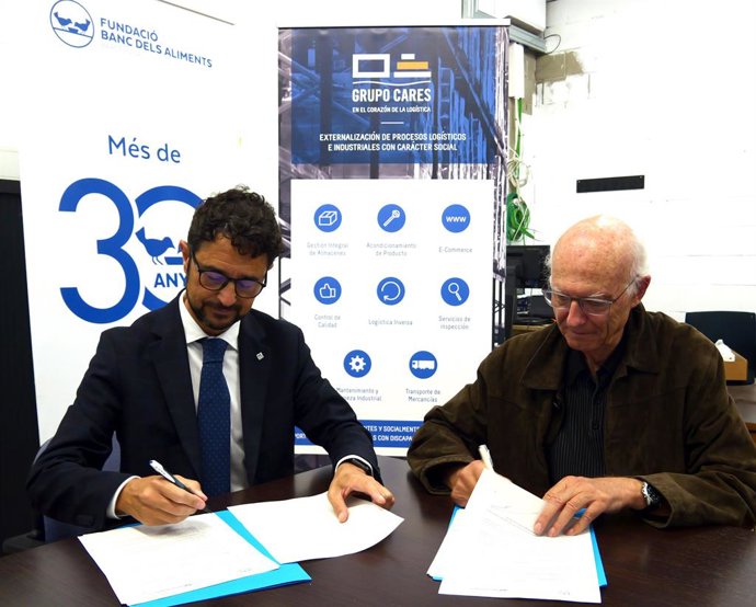 El president del Port de Barcelona i de Cares, Dami Calvet, i el president del Banc dels Aliments, Lluís Fatjó-Vilas