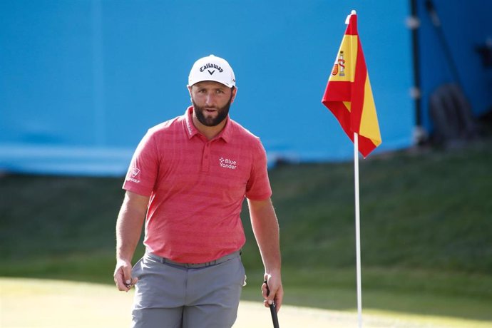 Archivo - El golfista español Jon Rahm lidera las opciones de la Armada Española en el Acciona Open España de Golf de 2022 en la Casa de Campo.