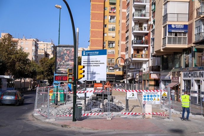 La plaza del Chanquete contará con un remodelado parque infantil adaptado a necesidades de vecinos del distrito