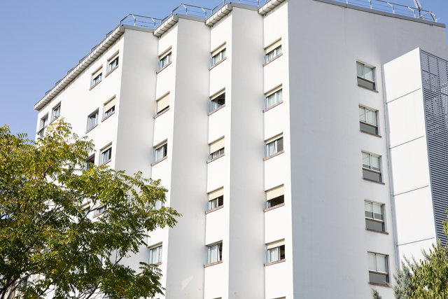 Edificio del Colegio Mayor Elías Ahúja, a 6 de octubre de 2022, en Madrid (España). Las redes sociales han hecho viral un vídeo en el que alumnos del Colegio Mayor Elías Ahúja