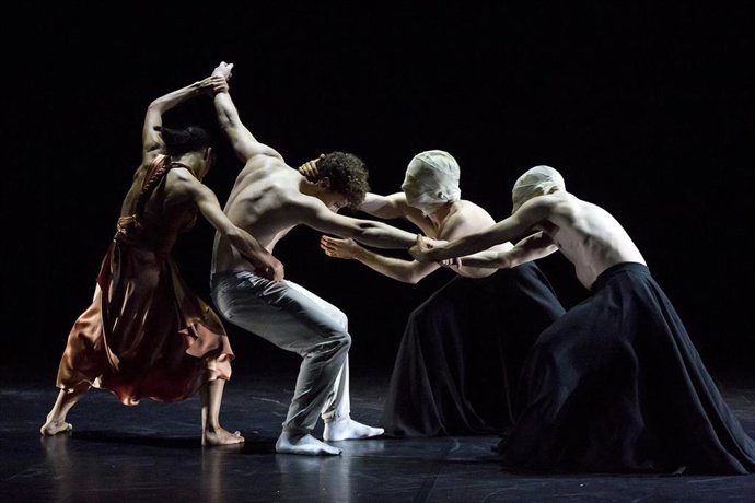 Archivo - Ensayo general de la obra de danza contemporánea Pandora incluida en los proyectos de Factoría Echegaray (archivo).