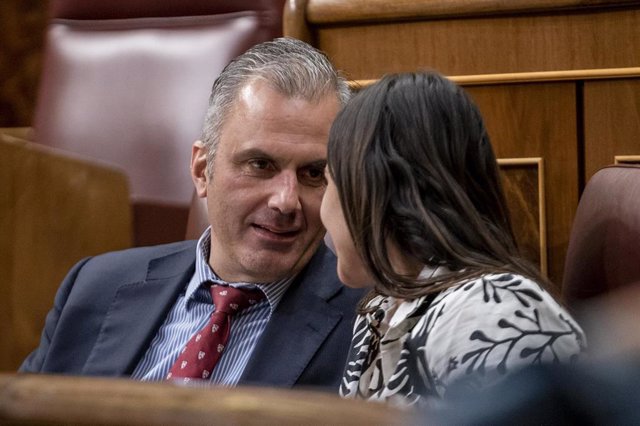 El secretario general de Vox, Javier Ortega Smith, durante una sesión plenaria, en el Congreso de los Diputados