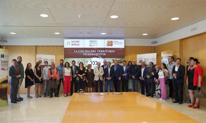Presentación en la Diputación de Sevilla de 'La Cocina del Territorio Guadalquivir'.
