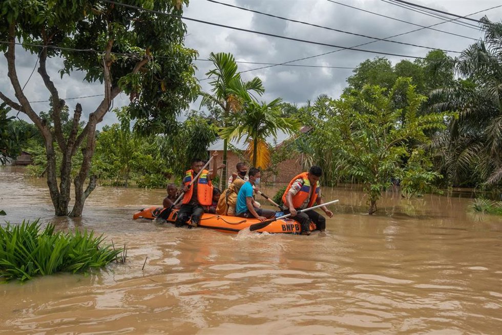 Archivo - Imagen de archivo de las iInundaciones en Indonesia. 