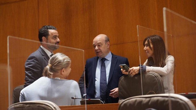 Santiago Morón es el portavoz de VOX en Aragón.