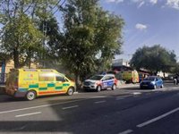 Herido muy grave un motorista al caer contra un bordillo en Galapagar