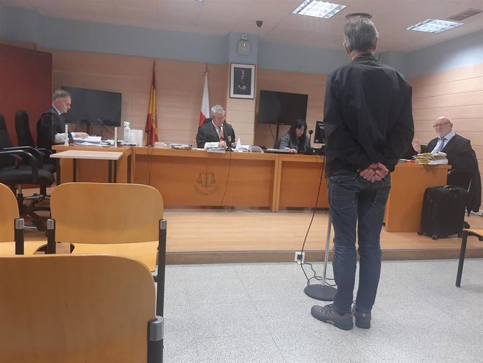 Julicio contra los miembros de la asociación cannábica de Monte