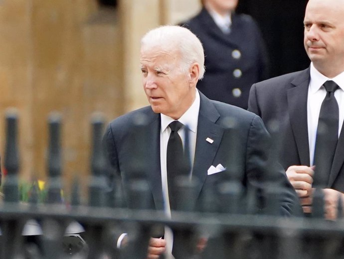 19 September 2022, United Kingdom, London: US President Joe Biden arrives for the State Funeral of Queen Elizabeth II, held at Westminster Abbey. Photo: James Manning/PA Wire/dpa
