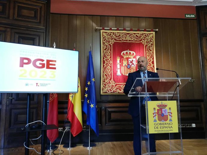 El delegado del Gobierno en Navarra, José Luis Arasti, presenta las inversiones para Navarra en los Presupuestos Generales del Estado para 2023.