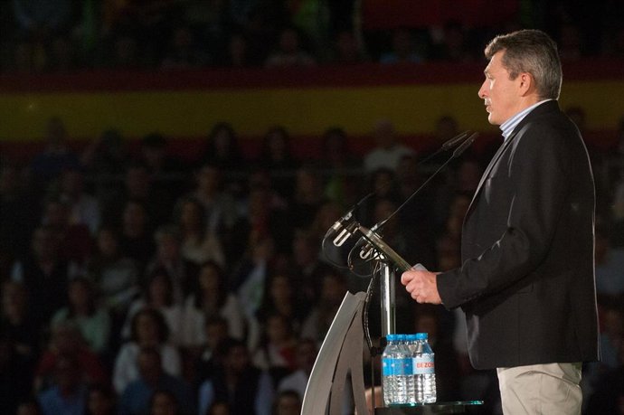 Archivo - Pascual Salvador en un acto de Vox en Murcia.