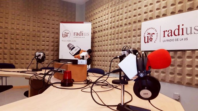 Estudio de la radio de la Universidad de Sevilla.