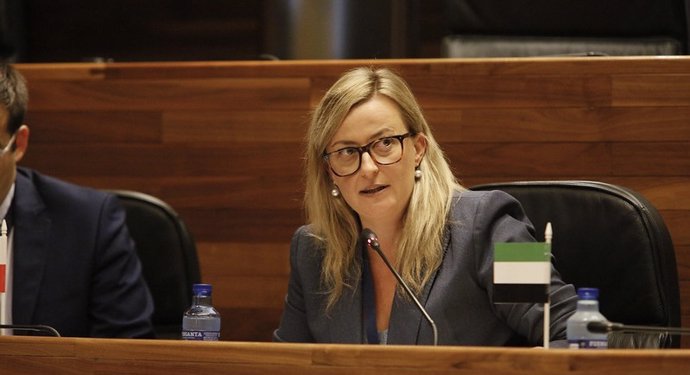 La presidenta de la Asamblea de Extremadura, Blanca Martín, en la reunión de la Calre en Oviedo.