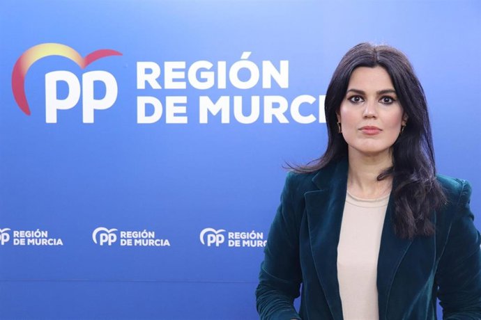 Archivo - Guardiola (PP): "El Gobierno regional es el dique de contención de la sectaria Ley Celaá que desmantela la educación"