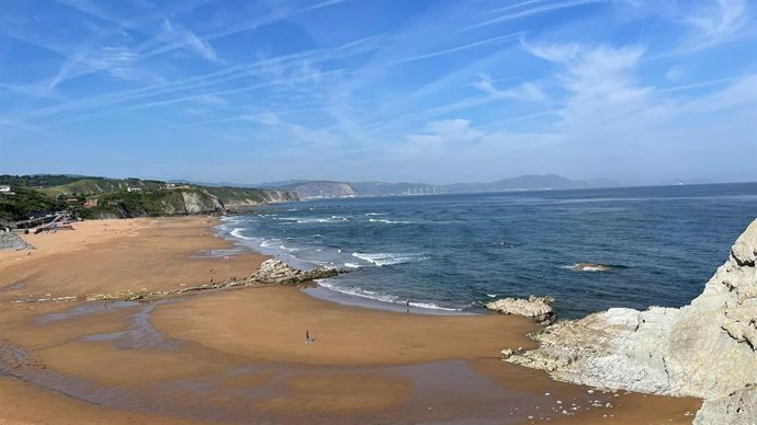 Archivo - Playa de Sopelana.