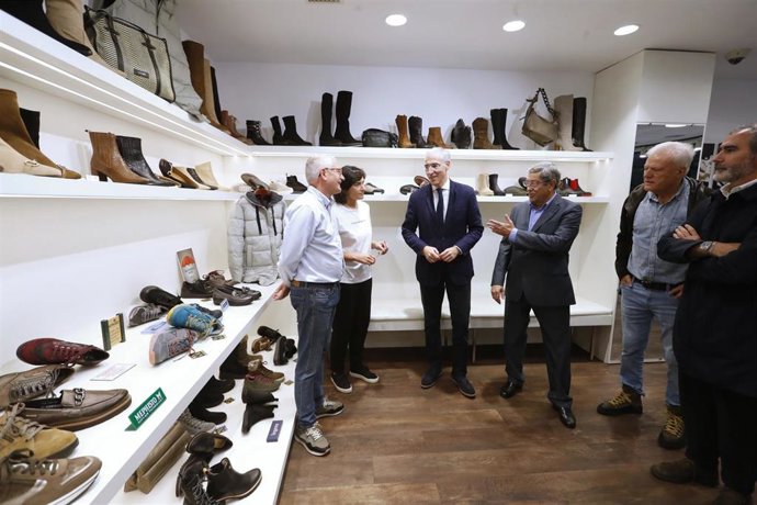 Fotos Xunta/Vicepresidencia Primeira/Bono Activa Comercio.