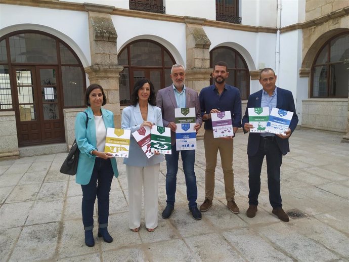 Presentación de la guías didácticas de las comarcas de Cáceres