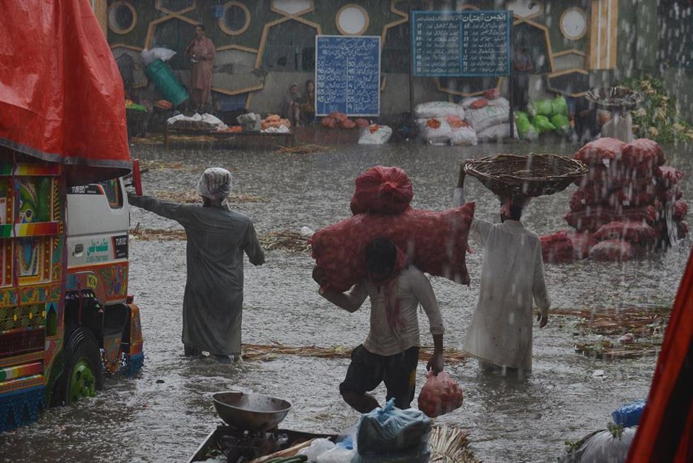 Archivo - Inundaciones en Pakistán