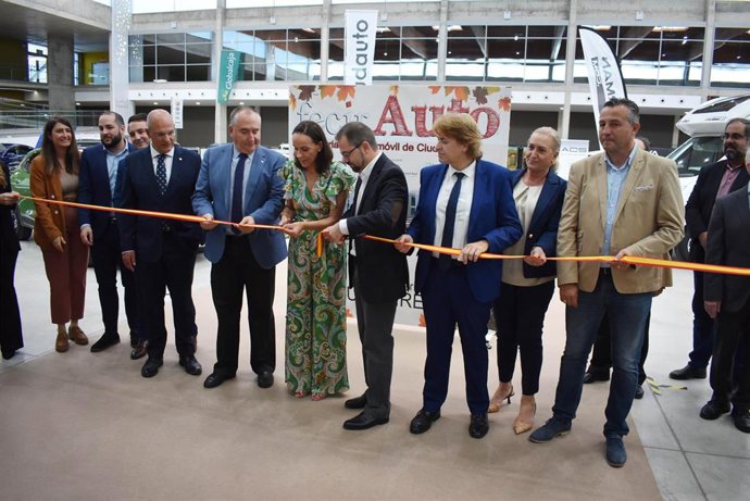 Inauguración en Ciudad Real de Fecirauto que se celebrará entre los días 7 y 9 de octubre en el Pabellón Ferial.