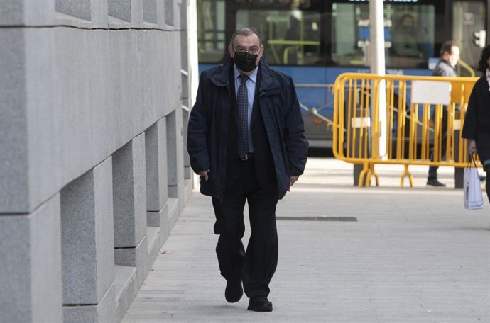 Archivo - El ex jefe de la UCAO Enrique García Castaño a su llegada a la Audiencia Nacional donde va a declarar por la pieza Iberdrola de la operación Tándem, a 2 de marzo de 2022, en Madrid (España). 