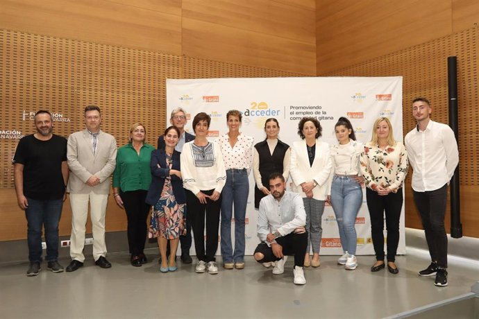 La presidenta del Gobierno de Navarra, María Chivite, clausura una jornada organizada por la Fundación Secretariado Gitano.