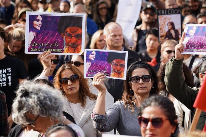 Una protesta en Dinamarca para exigir justicia por la muerte de Mahsa Amini