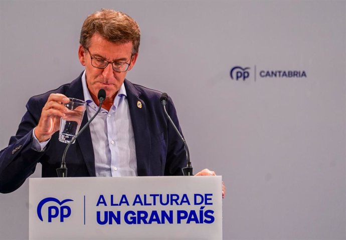 El president del Partit Popular, Alberto Núñez Feijóo, intervé durant la clausura del congrés del PP de Cantbria