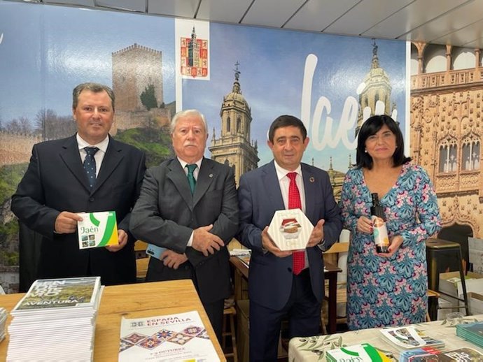 Jaén es protagonista del XIII Encuentro de Casas Regionales que se celebra en Sevilla