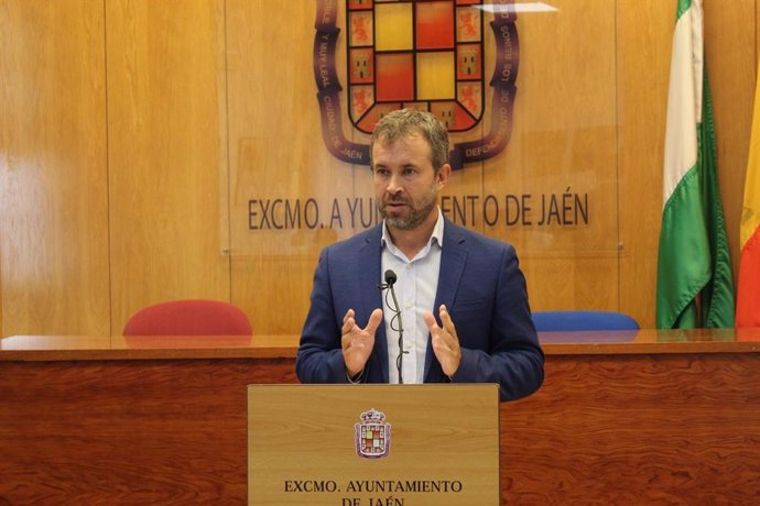 Archivo - El alcalde de Jaén, Julio Millán.