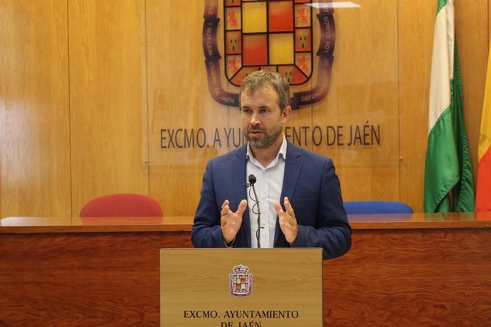 Archivo - El alcalde de Jaén, Julio Millán.