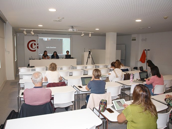 Formación del INAI en la Cámara de Comercio sobre elaboración de planes de igualdad en las empresas.