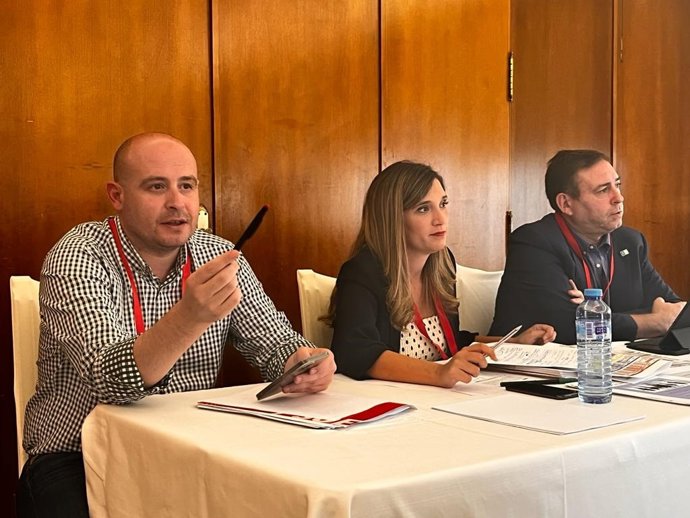 El Senador Y Secretario De Organización Del PSOE De Almería, Antonio Martínez,