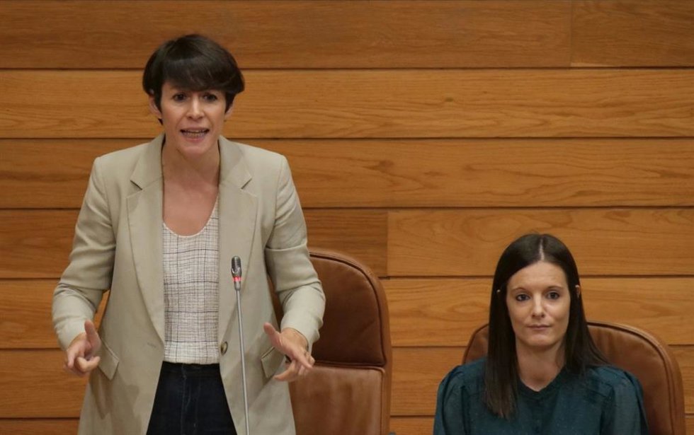 Ana Pontón, portavoz nacional del BNG, en el pleno del Parlamento