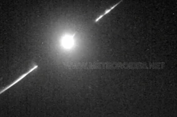 Bola de fuego sobrevuela Cuenca