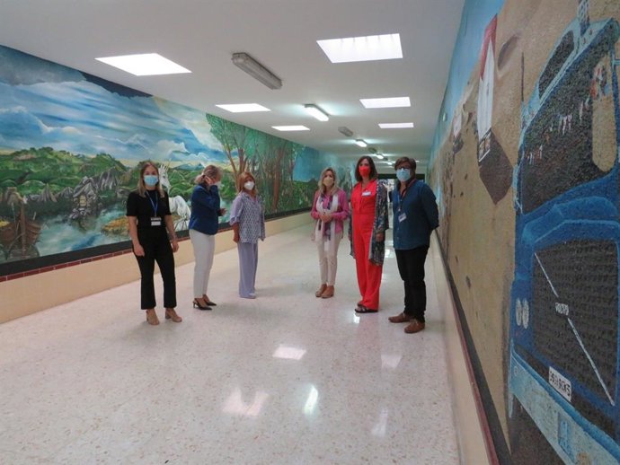 La delegada territorial de Desarrollo Educativo, FP y Universidad, Investigación  e Innovación en Cádiz, Isabel Paredes en la inauguración oficial del  curso 2022-2023 en los centros penitenciarios de la provincia