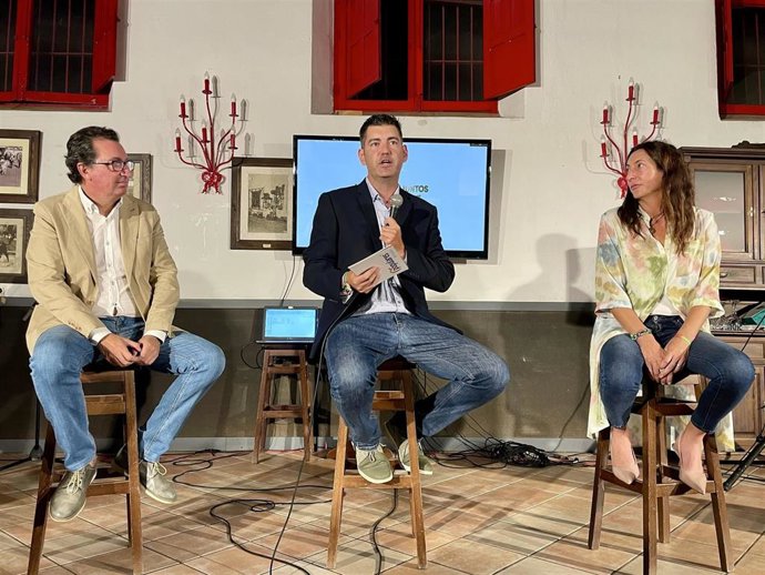 Presentación de Manuel Cayuela
