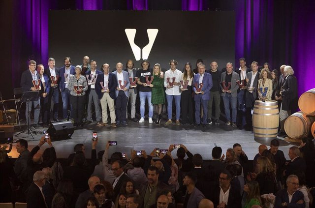 Los Premios Vinari 2022 distinguen al Cabrida 2020 como mejor vino catalán del año
