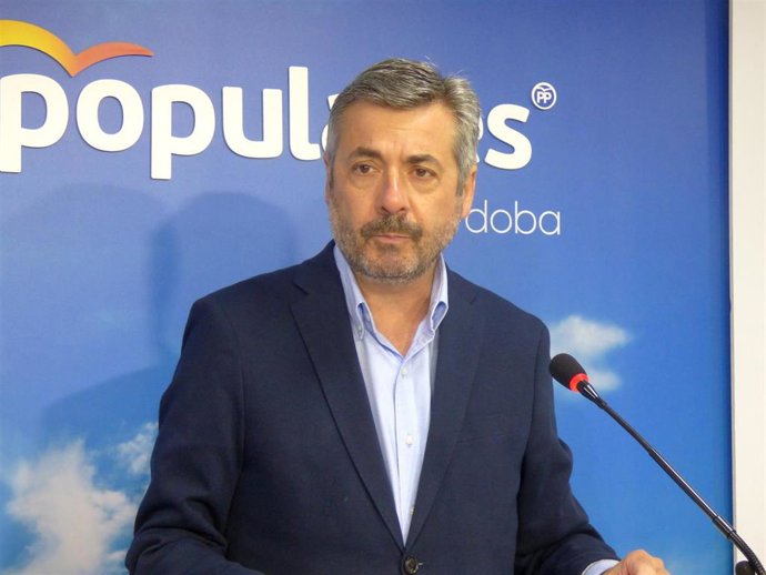 Archivo - El vicesecretario de Fomento y Ordenación del Territorio del PP-A, Miguel Ángel Torrico