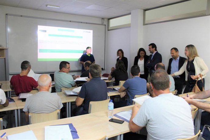 La secretaria general de la Consejería de Economía, Hacienda y Administración Digital, Sonia Carrillo, inauguró la acción formativa