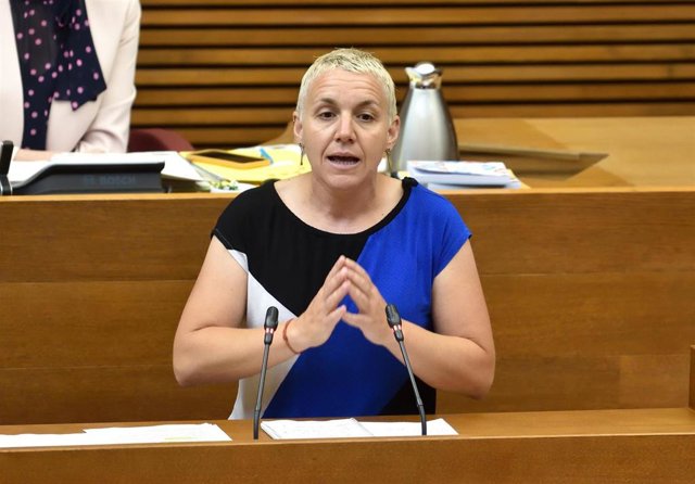 Archivo - La diputada de Compromís Papi Robles